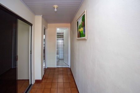 Casa à venda com 300m², 6 quartos e 2 vagasHall