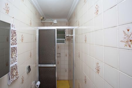 Casa à venda com 300m², 6 quartos e 2 vagasBanheiro da Suíte