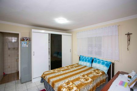 Casa à venda com 300m², 6 quartos e 2 vagasQuarto Suite