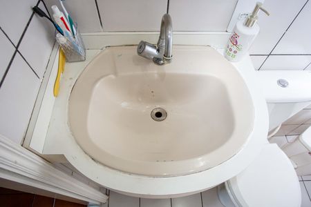 Casa à venda com 300m², 6 quartos e 2 vagasBanheiro Social
