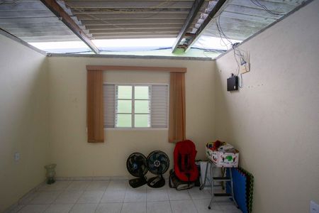 Casa à venda com 300m², 6 quartos e 2 vagasQuarto 4
