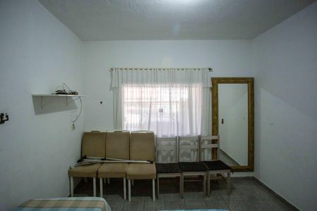 Casa à venda com 300m², 6 quartos e 2 vagasQuarto Casa 3