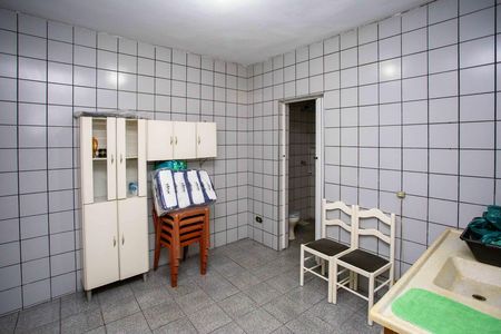 Casa à venda com 300m², 6 quartos e 2 vagasCozinha Casa 3