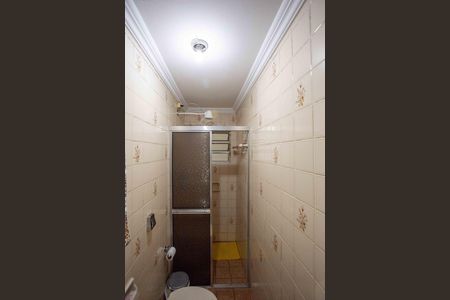 Casa à venda com 300m², 6 quartos e 2 vagasBanheiro da Suíte
