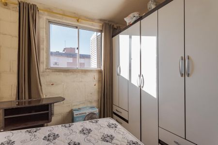 Apartamento à venda com 2 quartos, 37m² em Rubem Berta, Porto Alegre