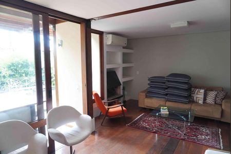 Sala de Estar de casa de condomínio à venda com 3 quartos, 180m² em Centro de Apoio I (alphaville), Santana de Parnaíba