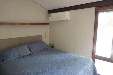 Suite 1 de casa de condomínio à venda com 3 quartos, 180m² em Centro de Apoio I (alphaville), Santana de Parnaíba