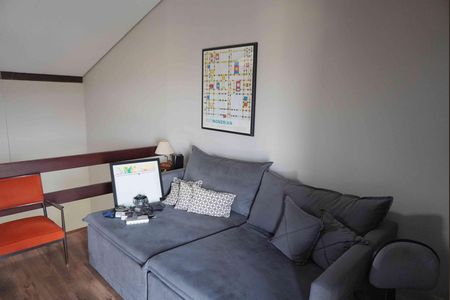 Casa de condomínio à venda com 180m², 3 quartos e 2 vagasSala de TV