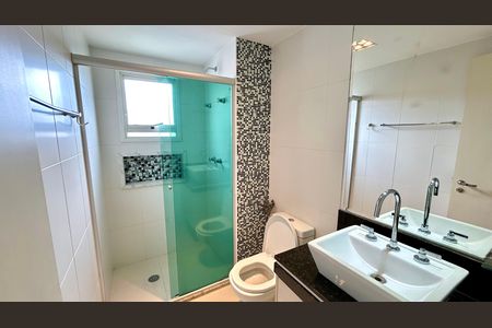 Banheiro 1 de apartamento para alugar com 3 quartos, 137m² em Vila Rosalia, Guarulhos