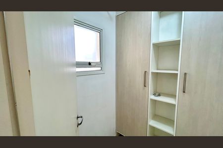 Apartamento para alugar com 137m², 3 quartos e 2 vagas Apartamento para alugar com 137m², 3 quartos e 2 vagasDespensa