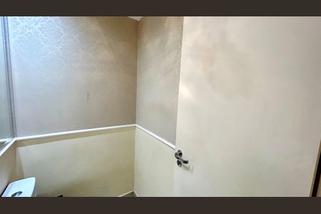 Apartamento para alugar com 137m², 3 quartos e 2 vagas Apartamento para alugar com 137m², 3 quartos e 2 vagasLavabo