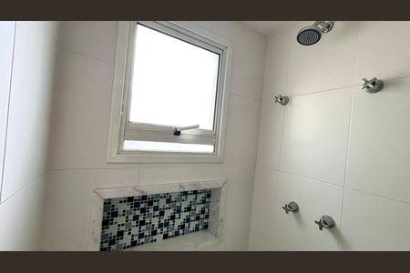 Apartamento para alugar com 137m², 3 quartos e 2 vagas Apartamento para alugar com 137m², 3 quartos e 2 vagasBanheiro 1