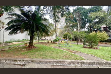 Casa à venda com 135m², 3 quartos e 2 vagas
