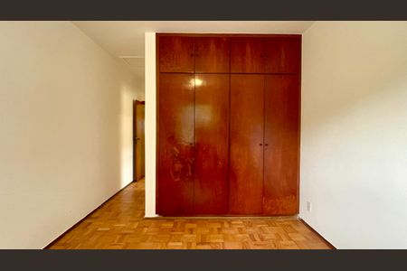 Casa à venda com 135m², 3 quartos e 2 vagas Casa à venda com 135m², 3 quartos e 2 vagasSuite
