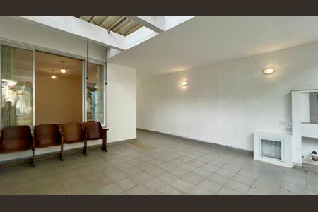 Casa à venda com 135m², 3 quartos e 2 vagas Casa à venda com 135m², 3 quartos e 2 vagasGaragem
