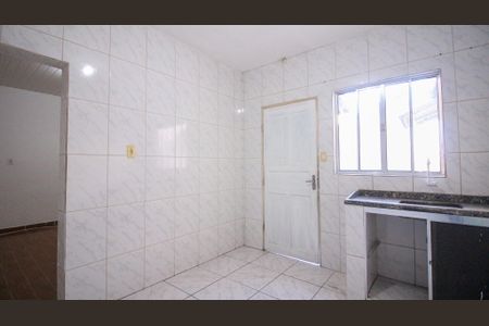 Casa para alugar com 1 quarto, 29m² em Vila Ema, São Paulo