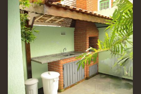 Casa à venda com 3 quartos, 220m² em Jardim Palermo, São Bernardo do Campo