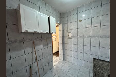 Cozinha de apartamento para alugar com 2 quartos, 40m² em Vila Valqueire, Rio de Janeiro