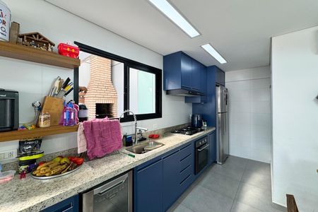 Apartamento à venda com 127m², 3 quartos e 2 vagas Apartamento à venda com 127m², 3 quartos e 2 vagasCozinha