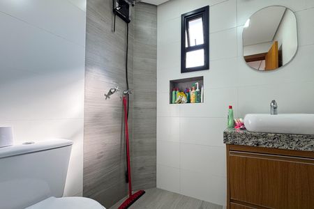 Apartamento à venda com 127m², 3 quartos e 2 vagas Apartamento à venda com 127m², 3 quartos e 2 vagasBanheiro Social