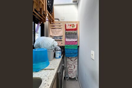 Apartamento à venda com 127m², 3 quartos e 2 vagas Apartamento à venda com 127m², 3 quartos e 2 vagasÁrea de Serviço