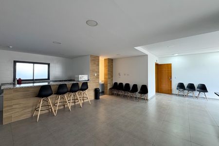 Apartamento à venda com 127m², 3 quartos e 2 vagas Apartamento à venda com 127m², 3 quartos e 2 vagasÁrea comum - Salão de festas