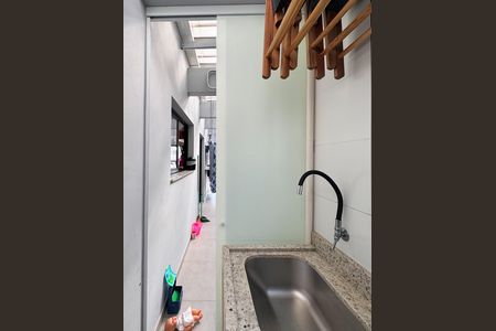 Apartamento à venda com 127m², 3 quartos e 2 vagas Apartamento à venda com 127m², 3 quartos e 2 vagasÁrea de Serviço