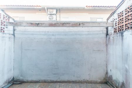 Área de Serviço de casa de condomínio para alugar com 2 quartos, 70m² em Jardim Bela Vista, Mogi das Cruzes