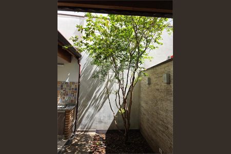 Casa à venda com 3 quartos, 122m² em Jardim Teresa, São Paulo