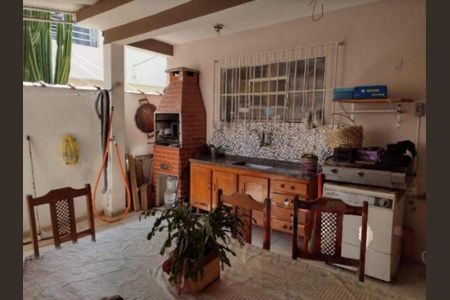 Casa à venda com 2 quartos, 167m² em Jardim Ocara, Santo André