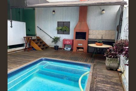 Casa à venda com 3 quartos, 292m² em Santa Maria, São Caetano do Sul