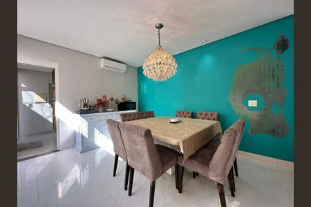 Casa à venda com 3 quartos, 298m² em Jardim Sao Caetano, São Caetano do Sul