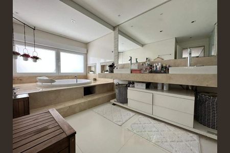 Casa à venda com 3 quartos, 298m² em Jardim Sao Caetano, São Caetano do Sul