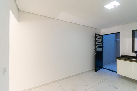 Casa para alugar com 92m², 3 quartos e 2 vagas Casa para alugar com 92m², 3 quartos e 2 vagasCozinha