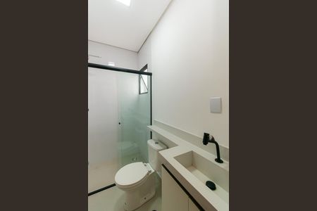 Casa para alugar com 92m², 3 quartos e 2 vagas Casa para alugar com 92m², 3 quartos e 2 vagasBanheiro da Suíte 1