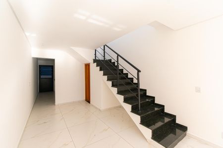 Sala de casa à venda com 3 quartos, 92m² em Vila Olinda, São Paulo
