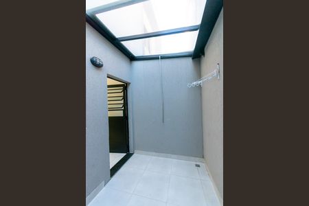 Casa para alugar com 92m², 3 quartos e 2 vagas Casa para alugar com 92m², 3 quartos e 2 vagasÁrea de Serviço