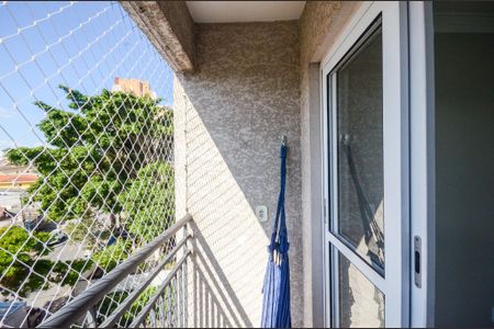 Sala - Sacada de apartamento para alugar com 2 quartos, 56m² em Parque Maria Domitila, São Paulo