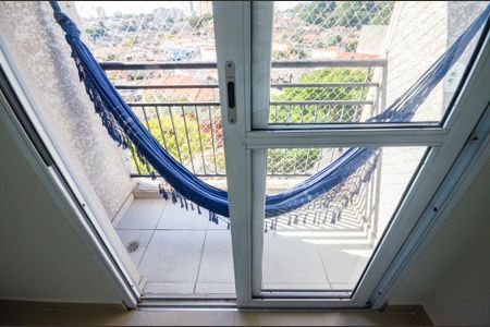 Sala - Sacada de apartamento para alugar com 2 quartos, 56m² em Parque Maria Domitila, São Paulo