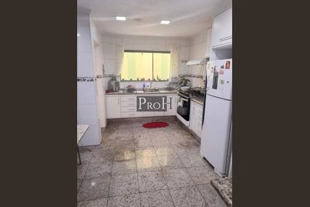 Casa à venda com 4 quartos, 500m² em Olímpico, São Caetano do Sul
