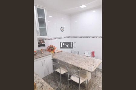 Casa à venda com 4 quartos, 500m² em Olímpico, São Caetano do Sul