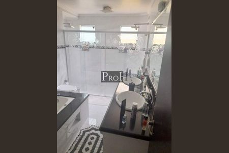 Casa à venda com 4 quartos, 500m² em Olímpico, São Caetano do Sul