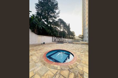Apartamento à venda com 2 quartos, 57m² em Vila Firmiano Pinto, São Paulo