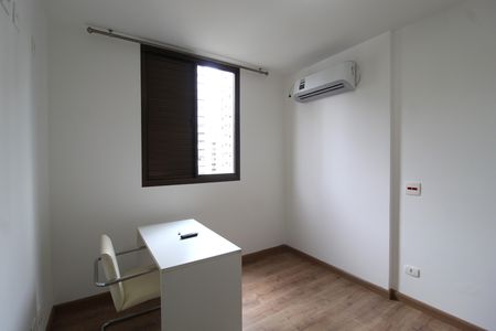 Quarto 1 - Suíte de apartamento para alugar com 2 quartos, 78m² em Indianópolis, São Paulo