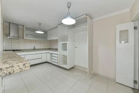 Casa à venda com 3 quartos, 104m² em Campo Belo, São Paulo