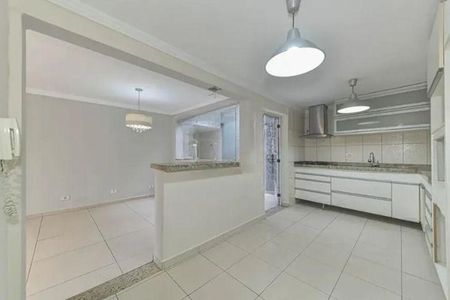 Casa à venda com 3 quartos, 104m² em Campo Belo, São Paulo