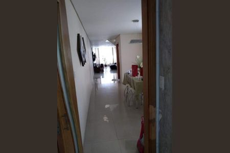 Casa à venda com 3 quartos, 298m² em Sítio da Figueira, São Paulo