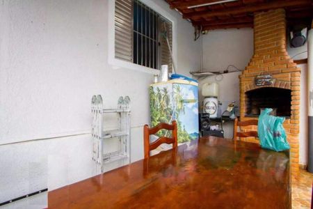 Casa à venda com 2 quartos, 224m² em Parque Novo Oratório, Santo André