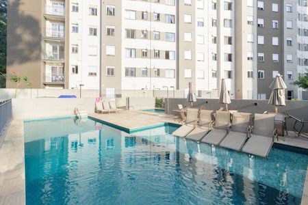 Apartamento à venda com 42m², 2 quartos e sem vaga Apartamento à venda com 42m², 2 quartos e sem vagaÁrea comum - Piscina