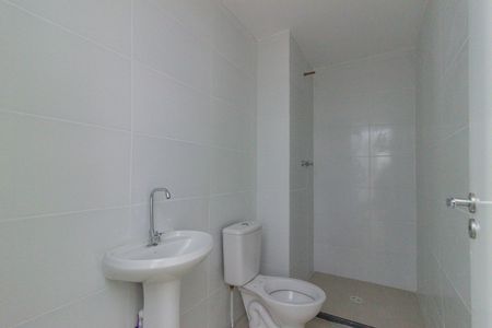 Apartamento à venda com 42m², 2 quartos e sem vaga Apartamento à venda com 42m², 2 quartos e sem vagaBanheiro